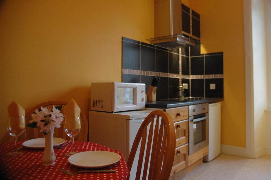 Palace Residential Lets Edinburgh Zimmer foto